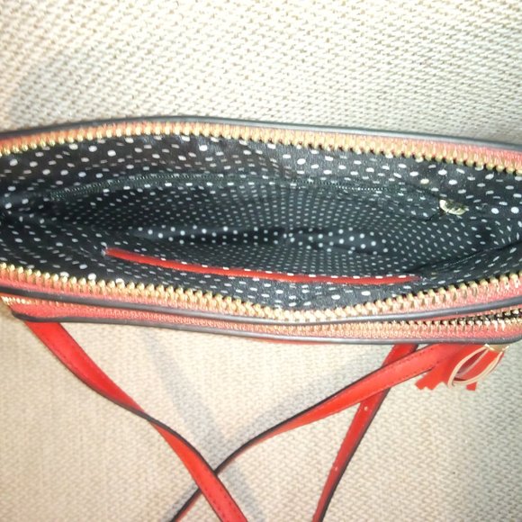 Red Purse - Picture 3 of 3